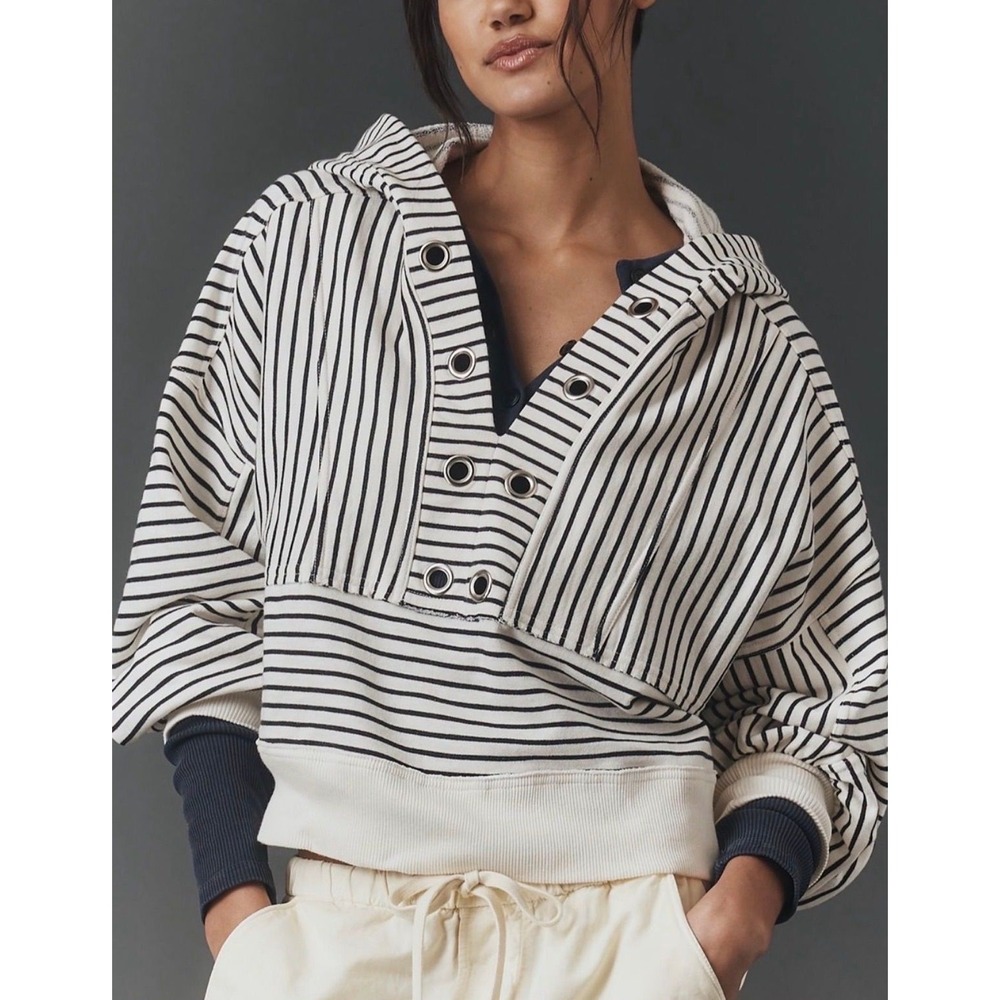 NWOT ANTHROPOLOGIE PILCRO COTTON GROMMET HOODIE (missing brand/size tag)